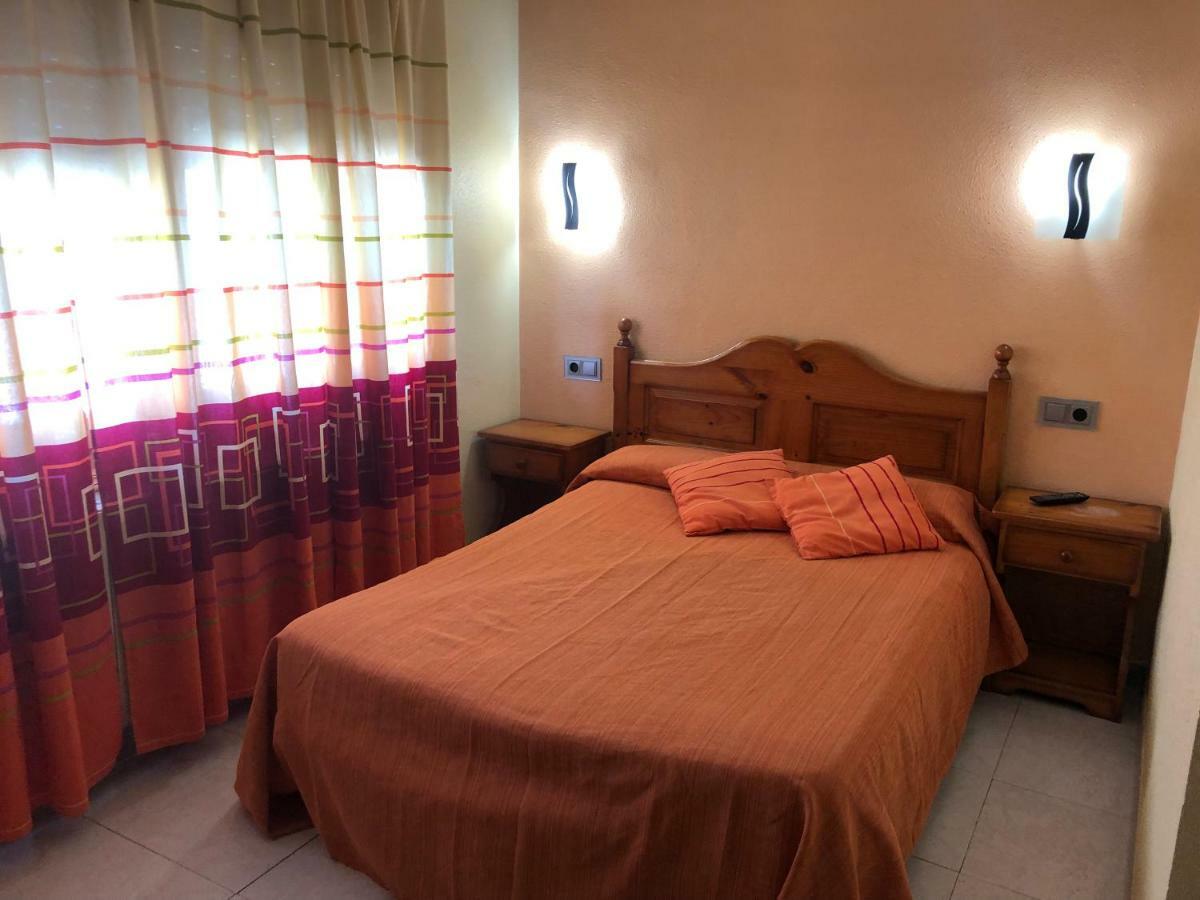 Hostal La Parrilla Monegros II Bujaraloz Dış mekan fotoğraf